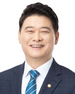윤종군 의원